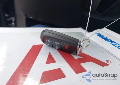 2021 Dodge Challenger R/T Scat Pack z USA, uszkodzony, nr VIN 2C3CDZFJ7MH601448